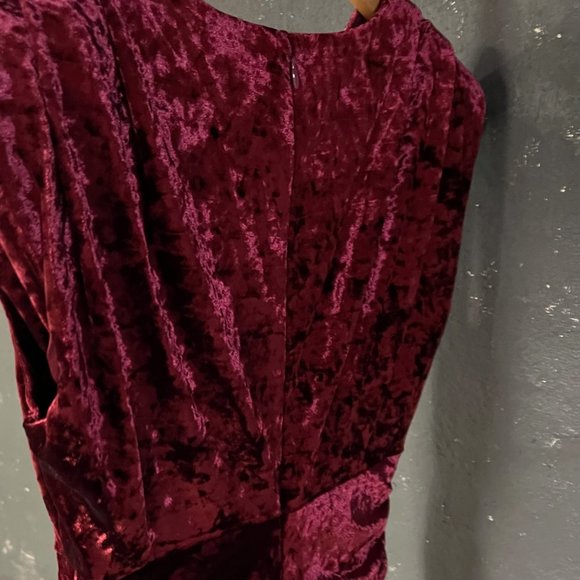PRICE DROP!!!  Guess ruched crushed velvet Charlie mini dress Size 8 - Picture 4 of 6